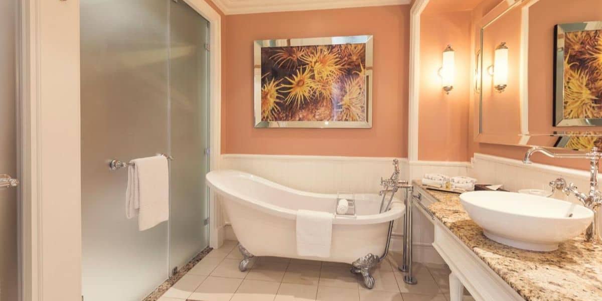 Boardwalk Hotel Casino Bathroom