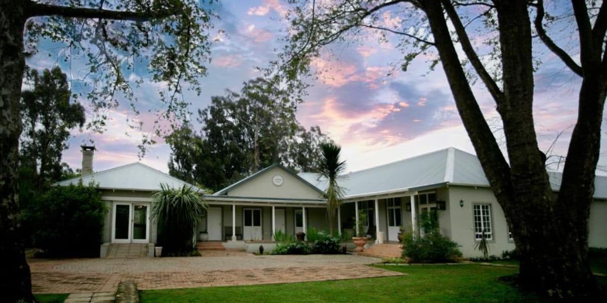 Fordoun Hotel 1