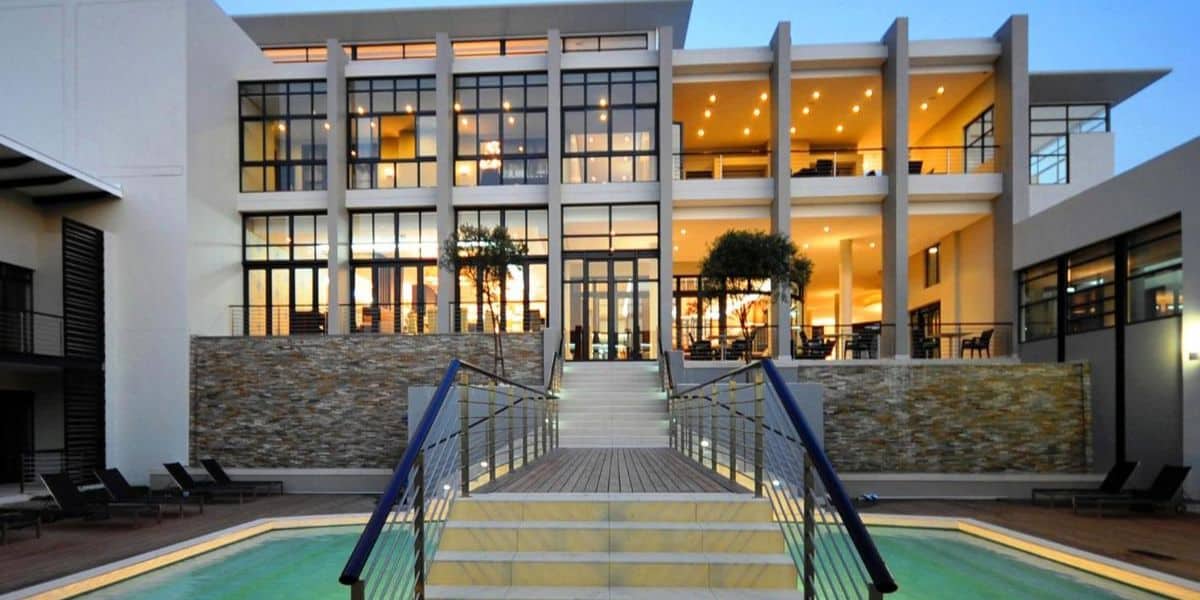 The Fairway Hotel 2