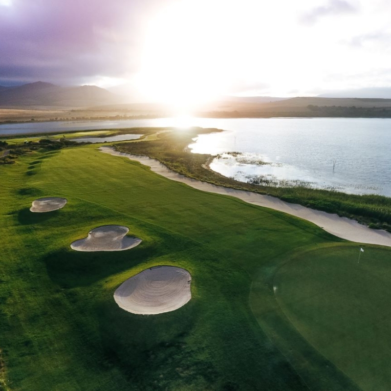 Winelands Whales Ultimate Luxury Featured